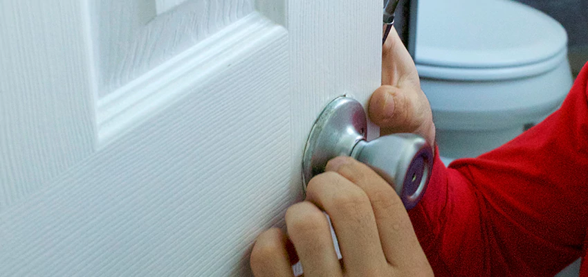 Vintage Door Knob Replacement in Gainesville, FL